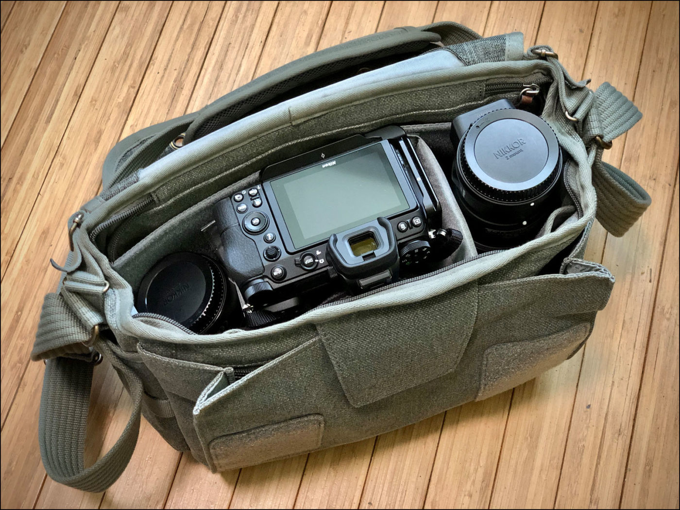 ThinkTank Retrospective 7 camera bag